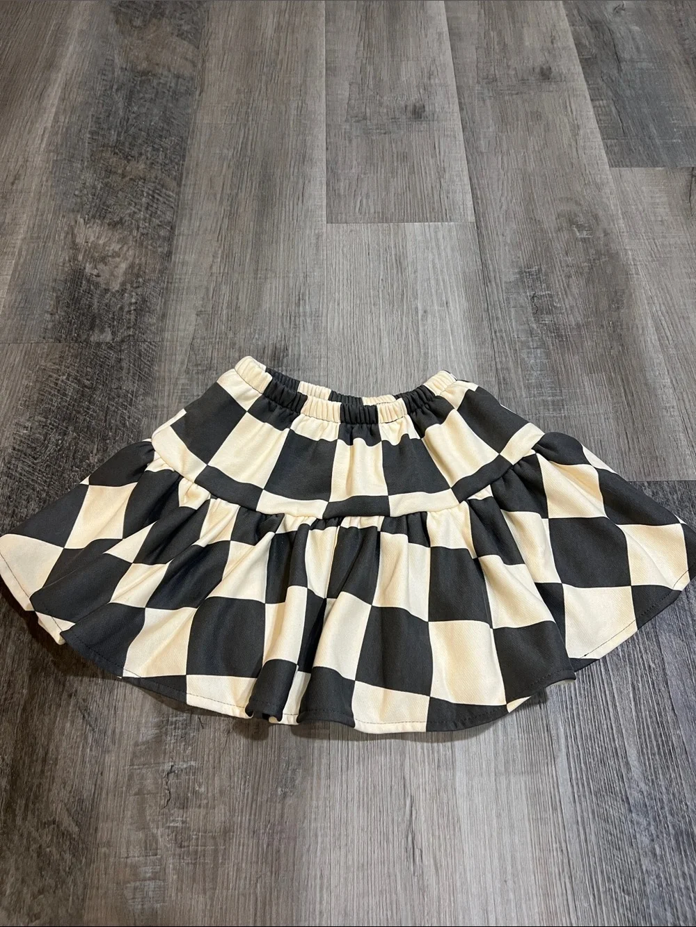Minimalist Folk Co. checkered skirt size 8Y